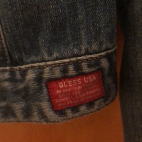 Guess Jean Jacket - Size Medium - Picture 4 of 9
